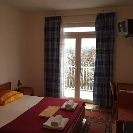 Main Bus Terminal 3*