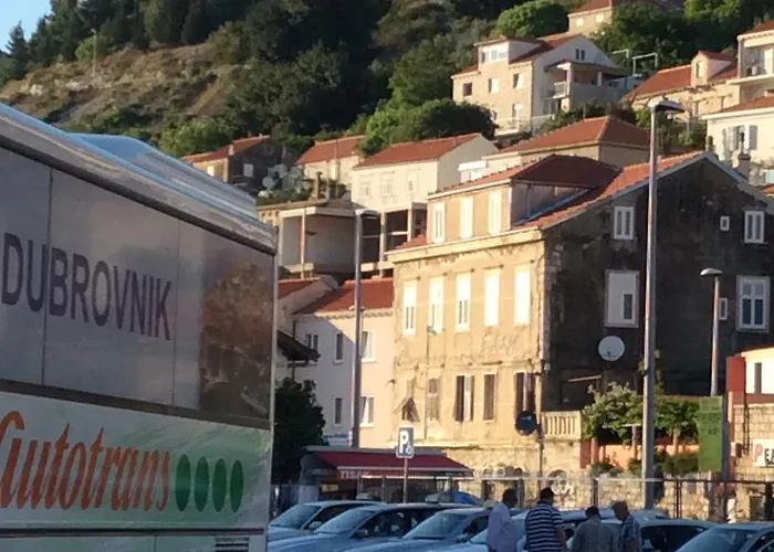 Main Bus Terminal Pensjonat